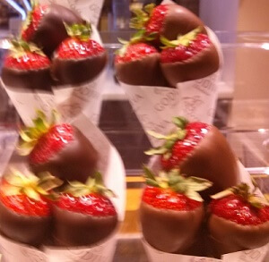 chocolate-strawberries